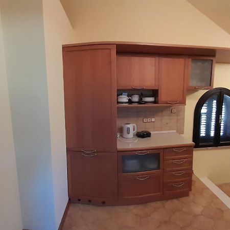 Apartmani Delas 2 Pjescana Uvala Zewnętrze zdjęcie