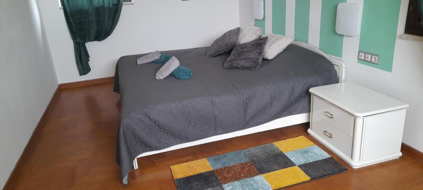 Apartmani Delas 2 Pjescana Uvala Zewnętrze zdjęcie