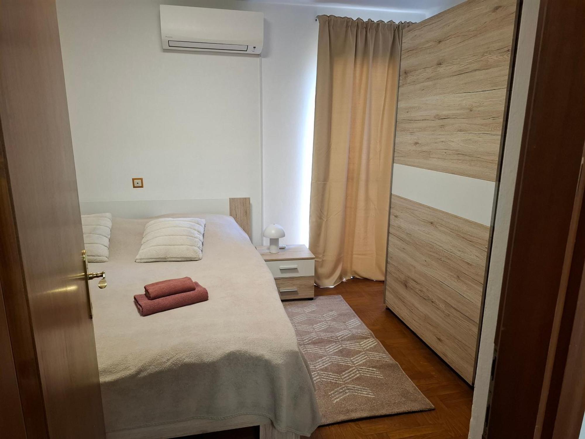 Apartmani Delas 2 Pjescana Uvala Zewnętrze zdjęcie